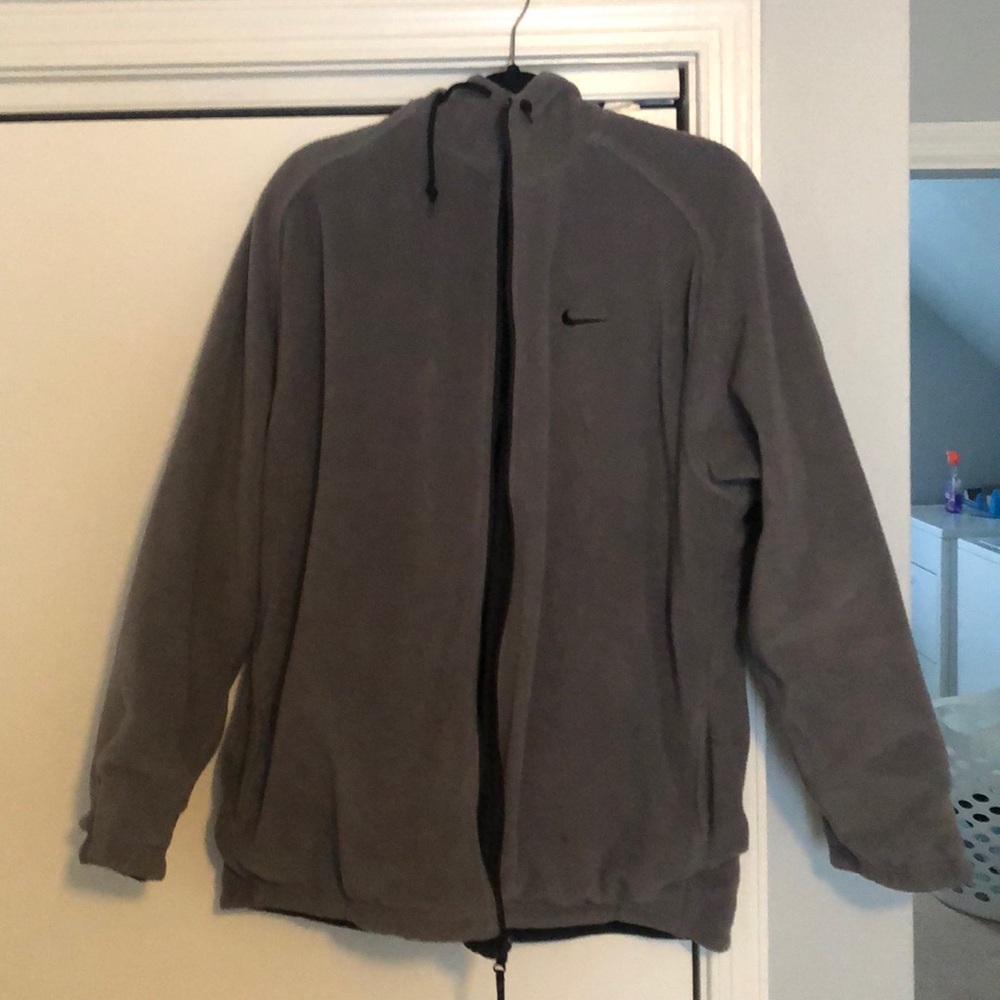 Nike jacket - Picture 2 of 3